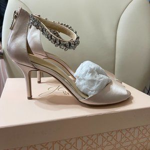 Jewel by Badgely Mischka Shoes